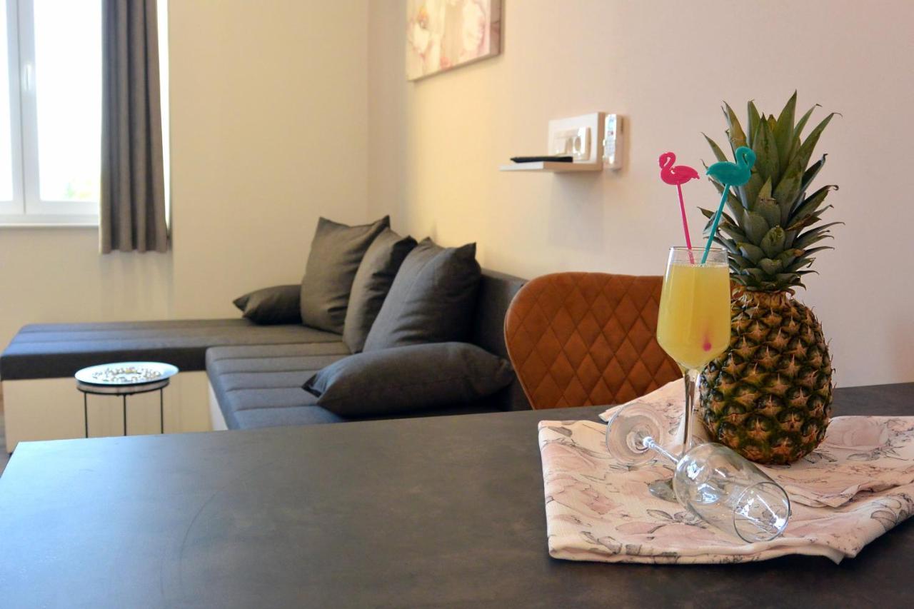 Center Vibes Lux Apartman Fiume Kültér fotó